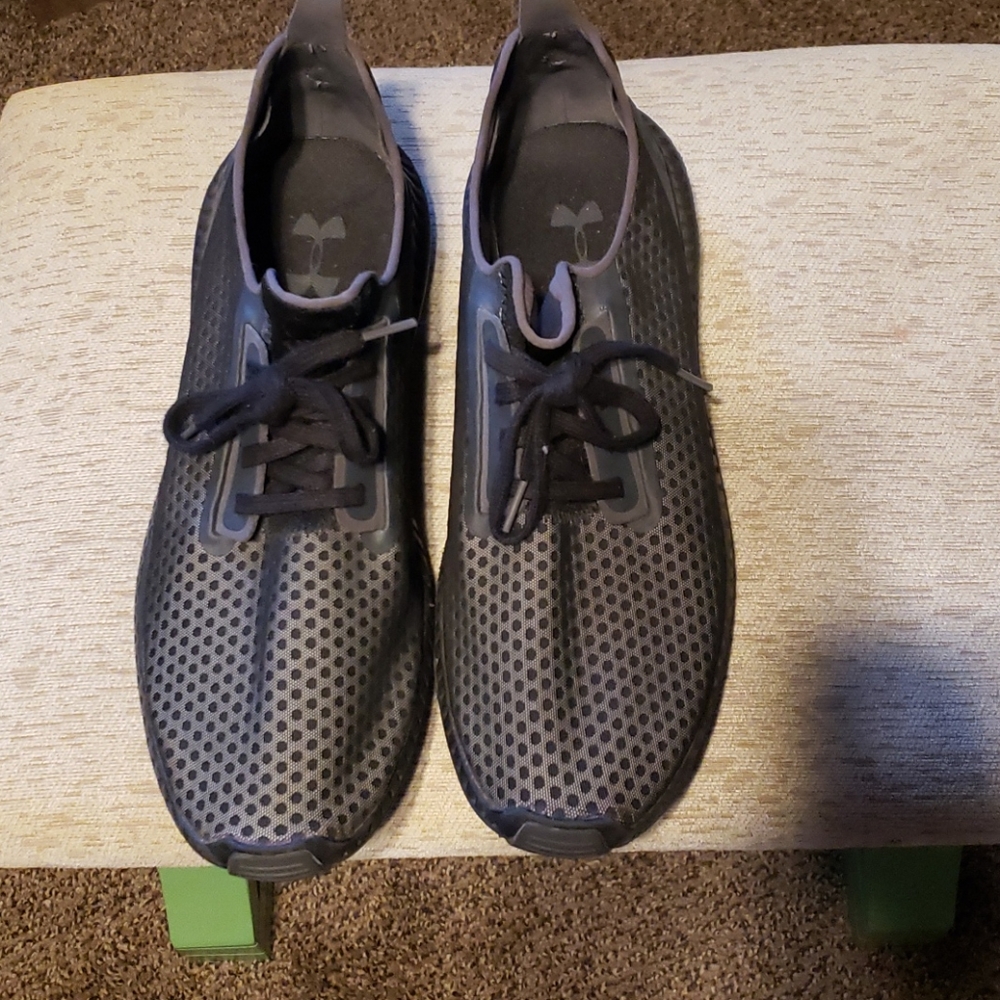 Men's under armour shoes